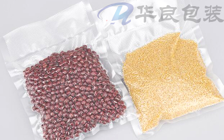  抽真空紋路袋與光面袋有什么區(qū)別？